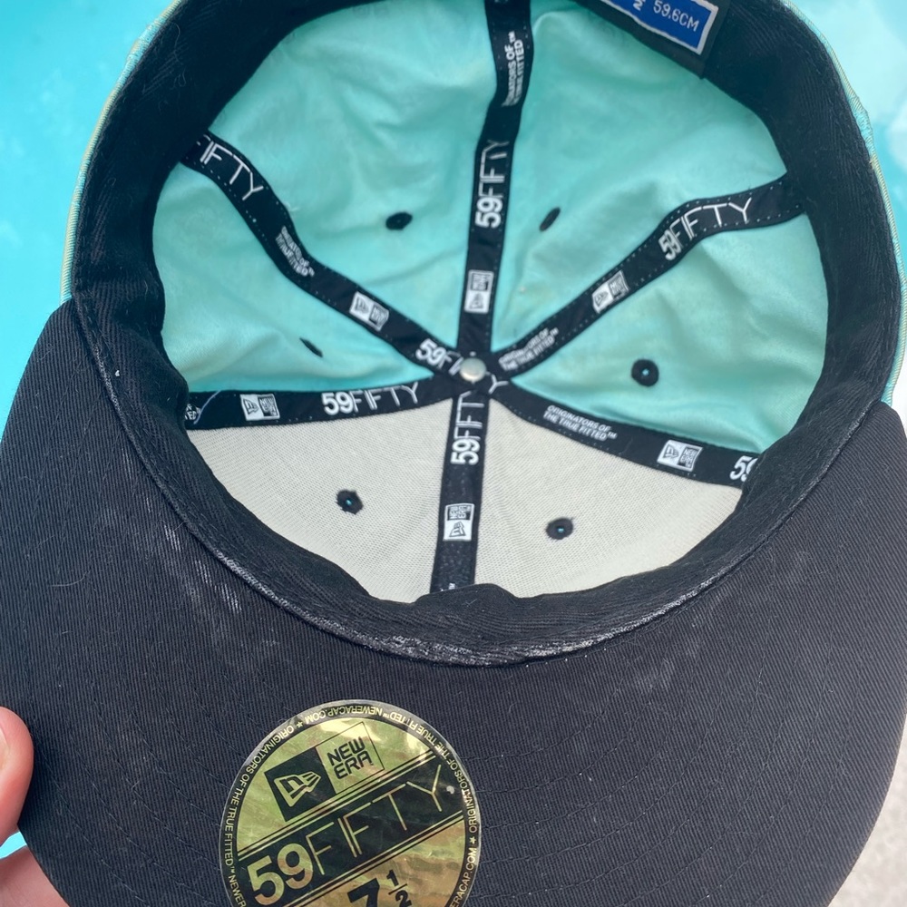 Mishka hat - Picture 5 of 6